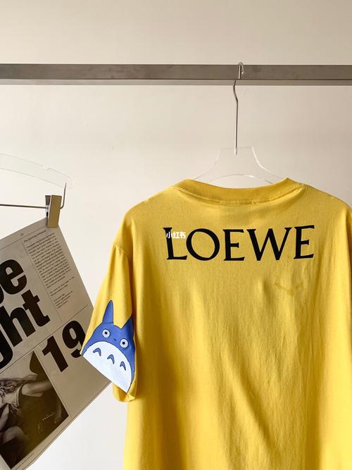loewe 7015龙猫系列t恤_t恤_罗意威怎么样_龙猫怎么样_倒立_刺绣