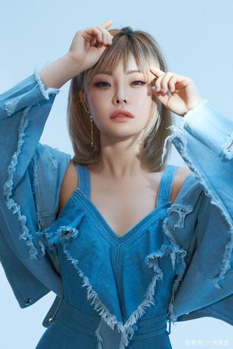 田丹,一个在寒风中依然洒脱的歌手