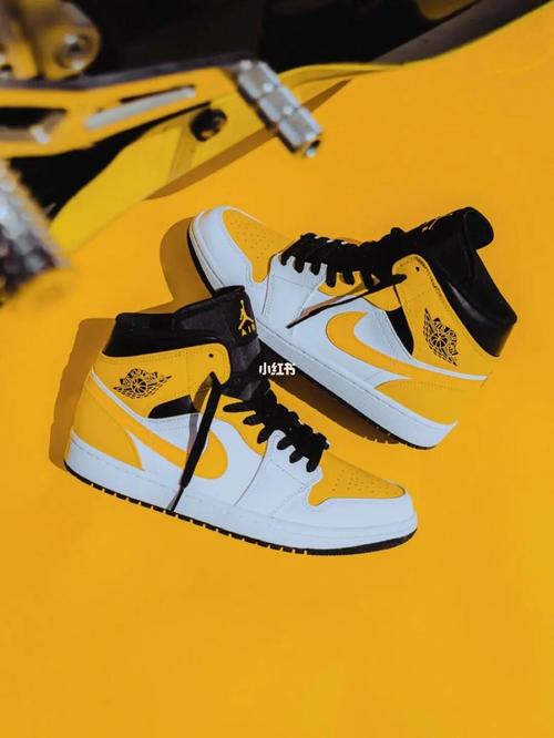 aj1 mid 白金黑_aj1_潮流_好物推荐_球鞋