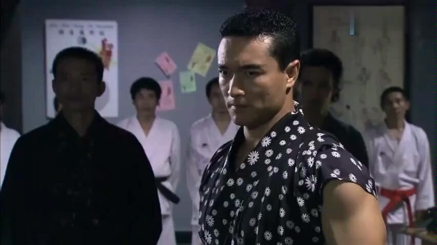 李小龙vs山本冈夫