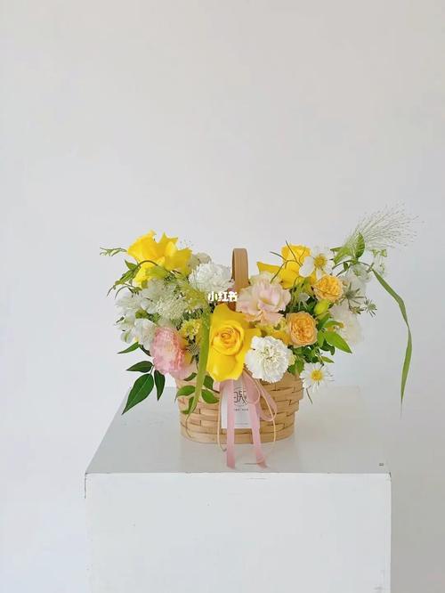 零基础花艺培训课程/学员手提花篮作品分享_花艺_花篮_鲜花_插花_地板