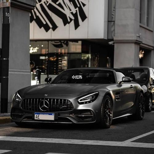 这台磨砂黑的奔驰是真的帅_梅赛德斯-奔驰怎么样_汽车