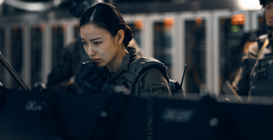 凭《拆弹专家2》口碑回升后,倪妮成大ip剧女主,搭档当红实力派