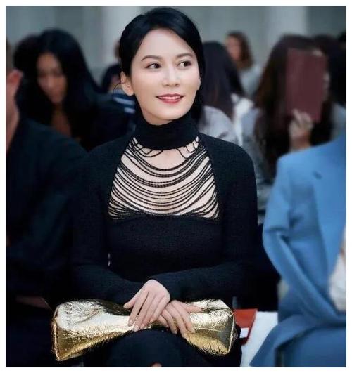 50岁左右的女明星,如今都长什么样了,谁又是娱乐圈的不老女神?