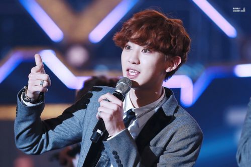 偶像朴灿烈桌面壁纸_幸福男神朴灿烈