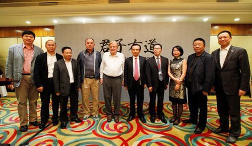 刘鸿儒的个人任职