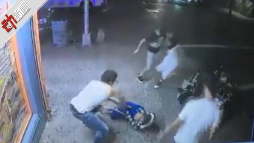 美国15岁少年被当街砍死 帮派成员网络致歉:杀错人