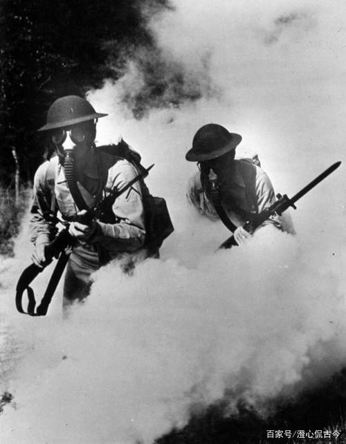 被毒气弹重新定义的第一次世界大战,英国人偷鸡不成蚀