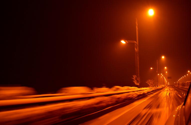 杭州夜晚雪景
