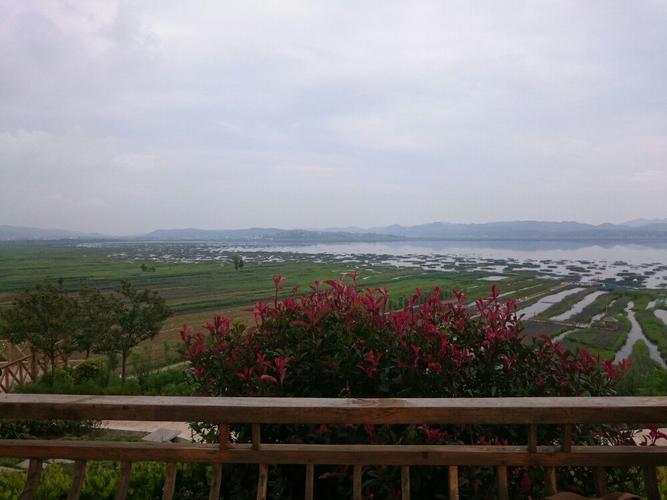 浪漫草海风景区