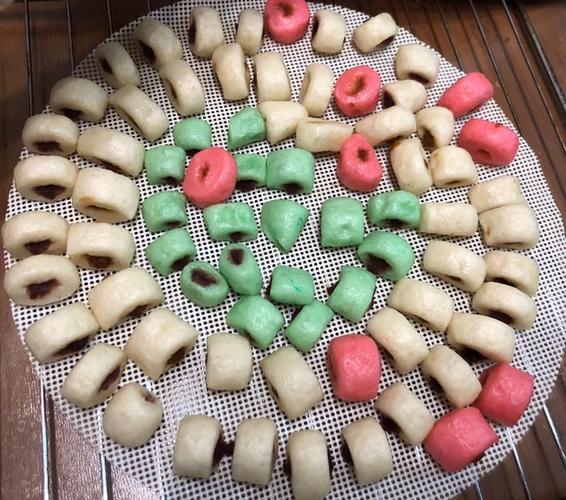 大媛070521做的夹心小小小馒头