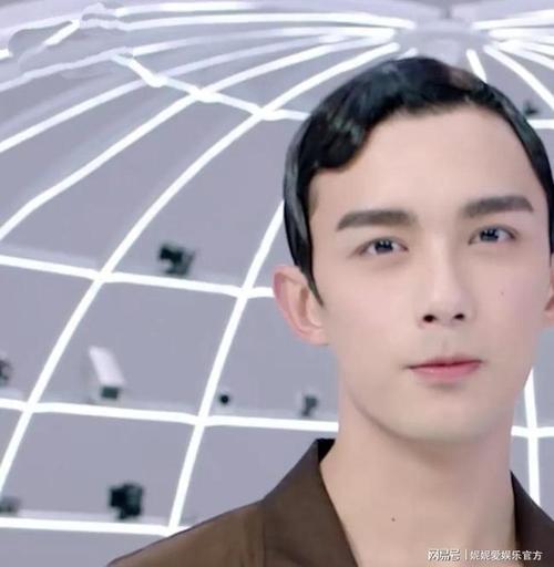 吴磊新造型翻车了?网友们:人类的高质量男性,真的太油腻了?