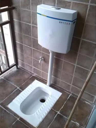 卫生间这样装蹲便器,蹲坑方便又舒服