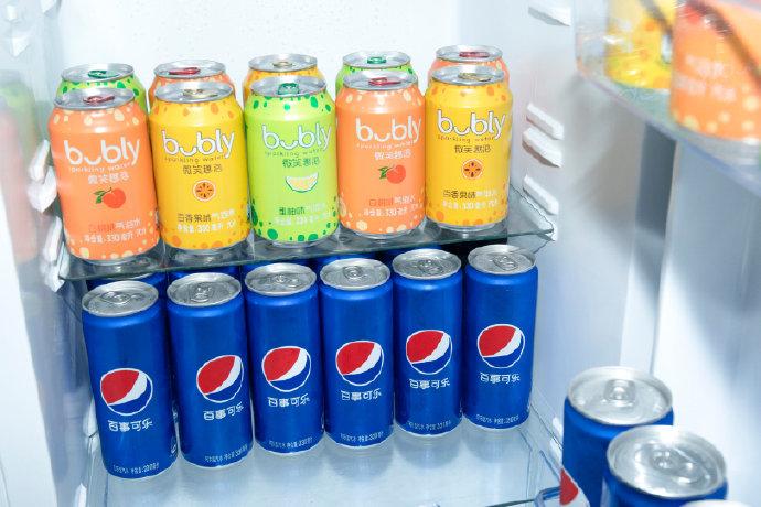 发现家的新乐趣##百事可乐##bubly微笑趣泡