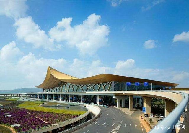 昆明长水国际机场,凤凰展翅