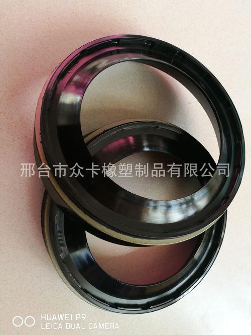 供应减速机油封 搅拌车水泥罐油封 zf油封 搅拌车油封 邦飞利油封