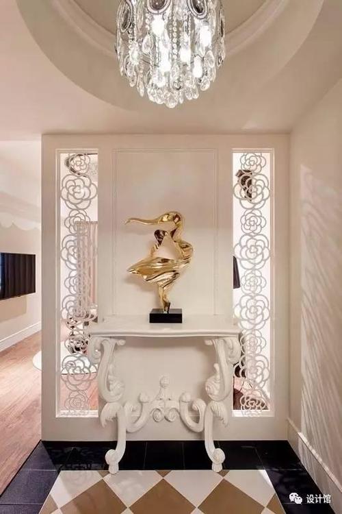 一进门就对着墙的玄关,怎么装修给客人留下深刻的第一