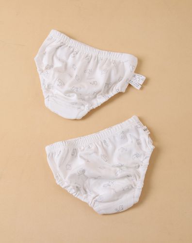 女款米白色女童内裤