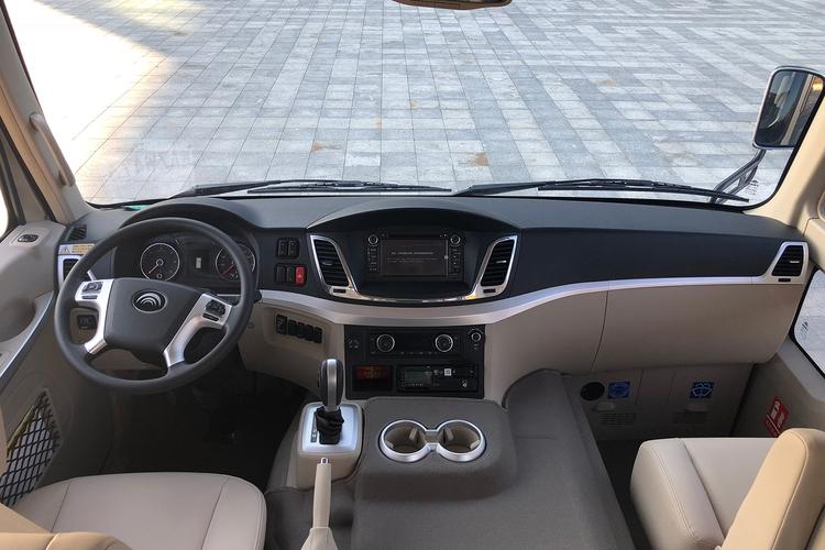 售48587858万元宇通t7客车35t上市