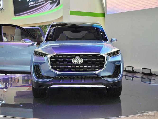 定位中大型suv 大通d90将于4月10日亮相