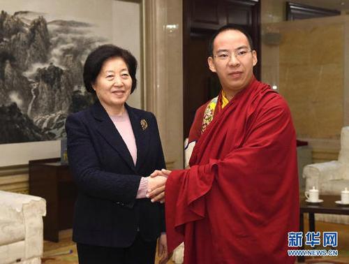 孙春兰会见班禅额尔德尼确吉杰布