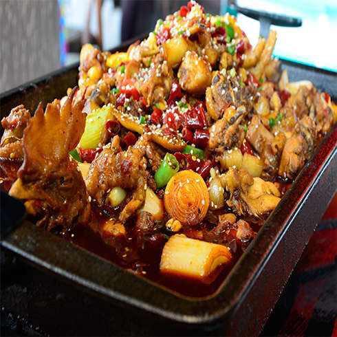 大家听说过吗?给大家介绍一下什么是霸王鸡吧!看饿了