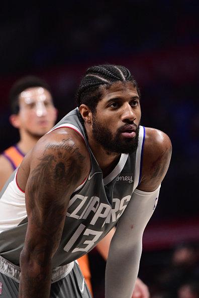 布克六犯保罗控场!乔治单核难带队!太阳险胜快船拿到西决赛点!