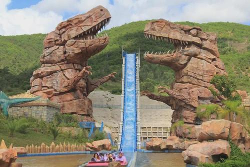 云南禄丰世界恐龙谷