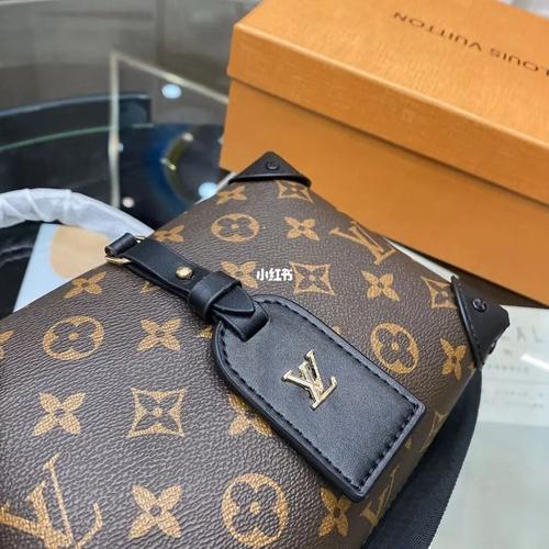 lv  monogram empreinte_monogram_路易威登怎么样_休闲_潮流_好物