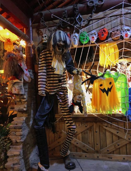 杭州宋城  怪街01_景点_宋城旅游景区_旅游_宋城-怪街_帽子_宋城