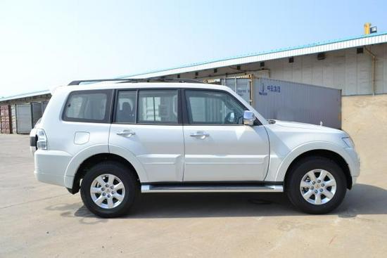 2021款三菱帕杰罗v97国五包牌特惠出售