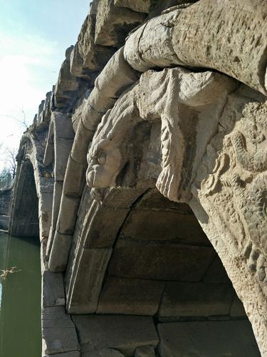 饱历沧桑 弘济桥