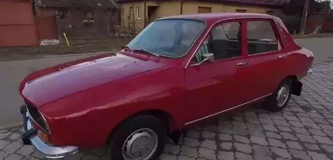 原创绝地求生:吃鸡里的车型详解!达契亚1300的优点和缺点!