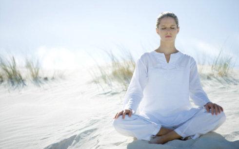 静坐自查,检身检心,简单实用的静坐养生法