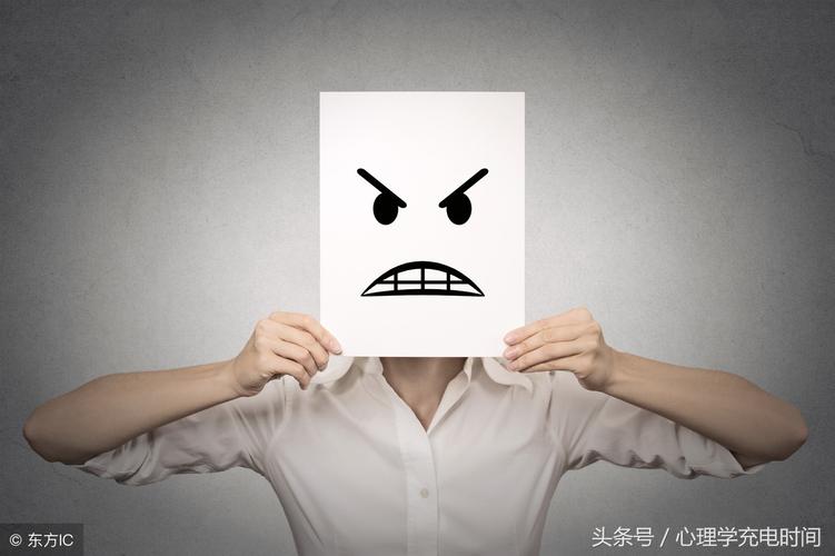 埋怨,指责是受到不良情绪的影响|攻击|自尊心|不愉快_新浪新闻