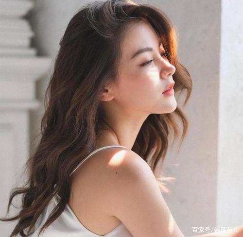 可做头像的"平采娜"近颜照,高级的脸蛋儿太美啦