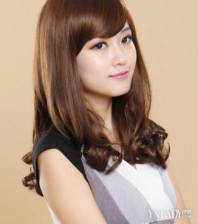 【图】方脸适合什么发型女 几大发型让你瞬间起到瘦脸