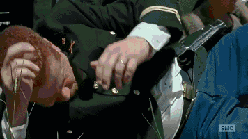 [重口味图解]母子被丧尸啃食精光 小镇居民举起镰刀斧头狂砍突围!