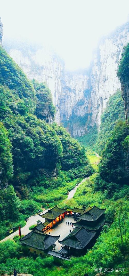 重庆旅游景点推荐武隆天生三桥攻略介绍