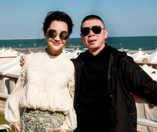 许晴冯小刚的关系:冯小刚如此评价许晴(图)