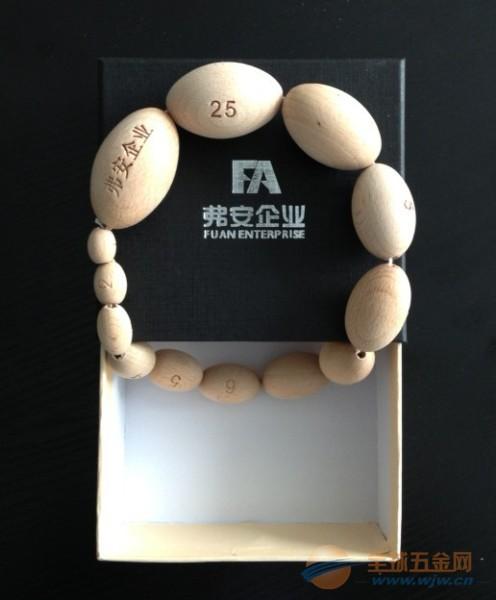 临床诊断: 中国人的睾丸正常体积范围为15～25毫升,小于12毫升的临床