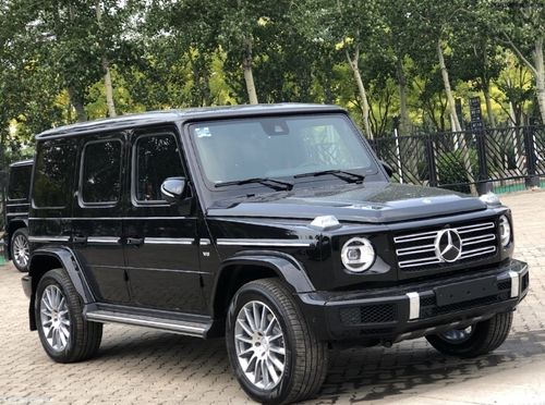 平行进口20款墨版奔驰g500配置动力解读