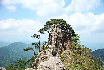 六安舒城万佛山5a级景区