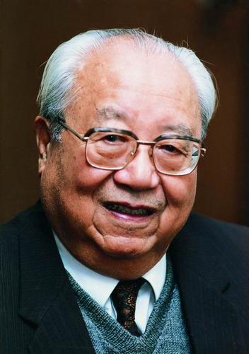 费孝通同志