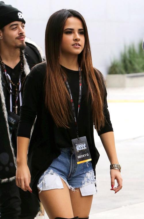 becky g in jeans shorts at the staples center in