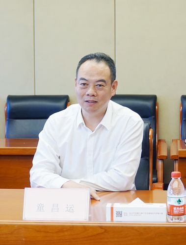 洽谈中,周良成副行长表示,此次与王府井中南置业签订