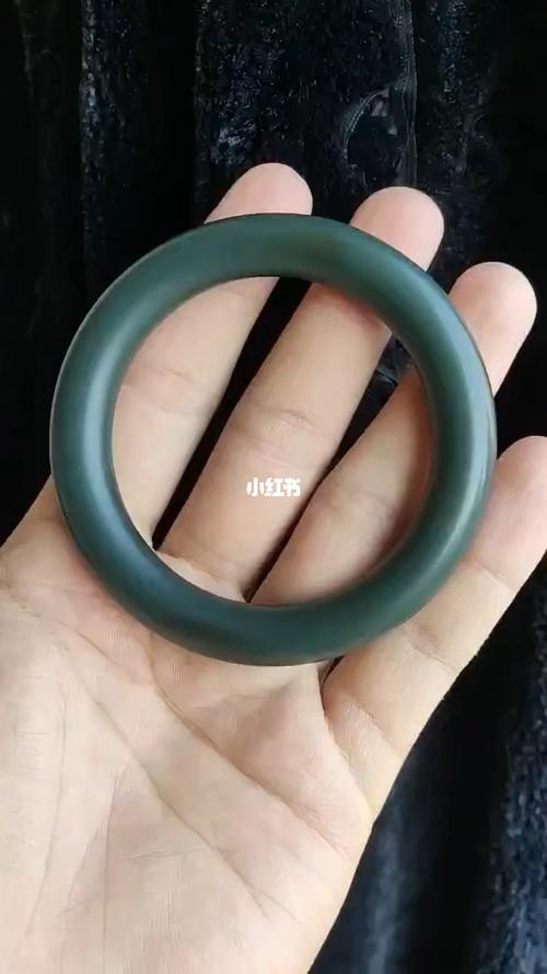 精品细料塔青手镯_手镯_和田玉_和田玉手镯_时尚_配饰