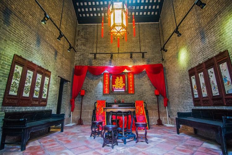 张灯结彩,满堂映红,一幕幕喜庆的画面的