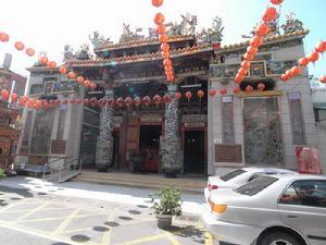 文物价值来看,鸿埕大庙在潮汕本地三山国王庙中,价值仅次于揭西县河婆