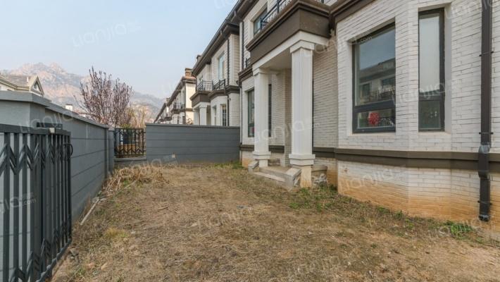 大溪谷 住宅别墅 三期 双拼 300平院子_青岛黄岛灵山